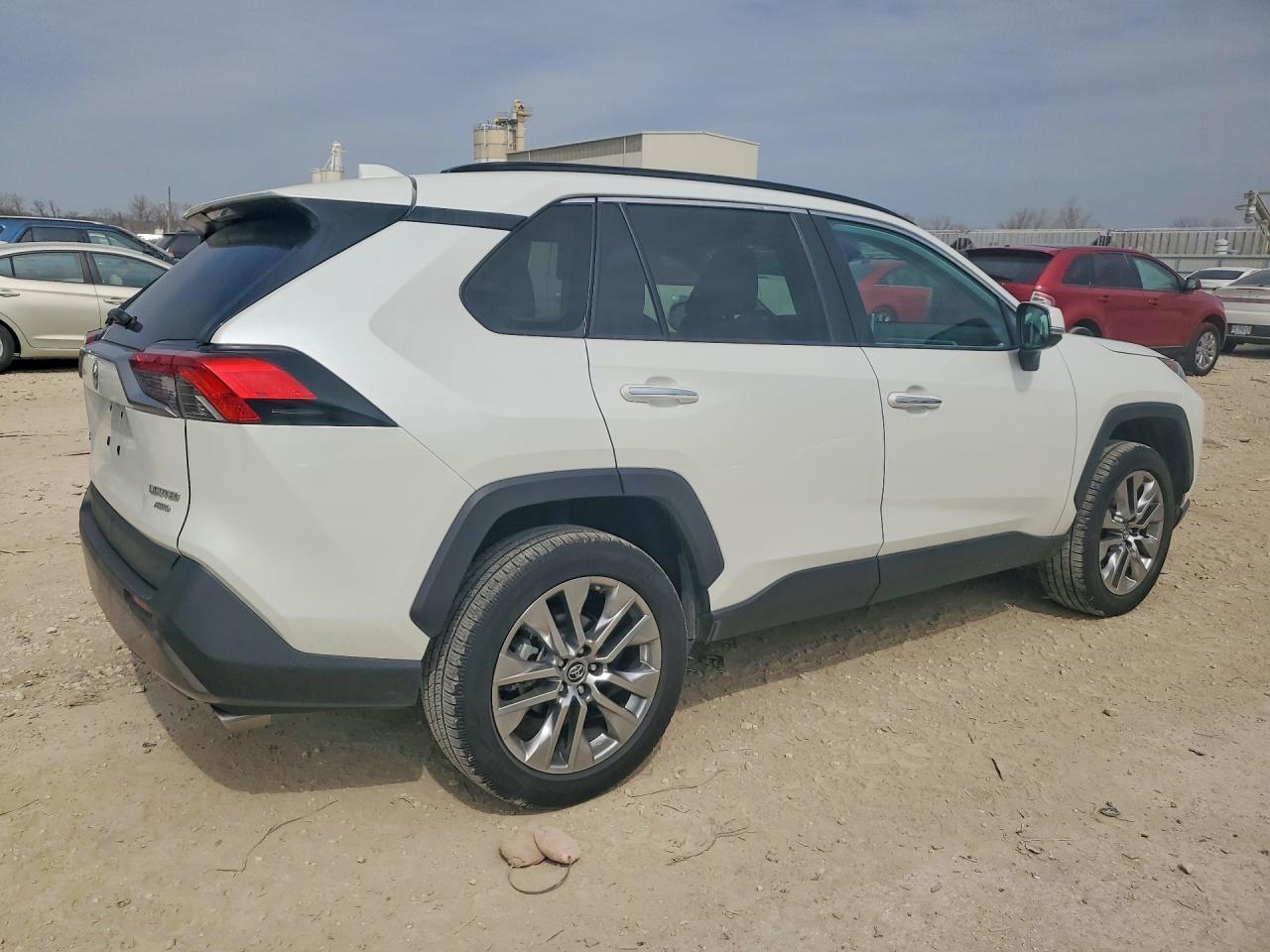 2019 TOYOTA RAV4