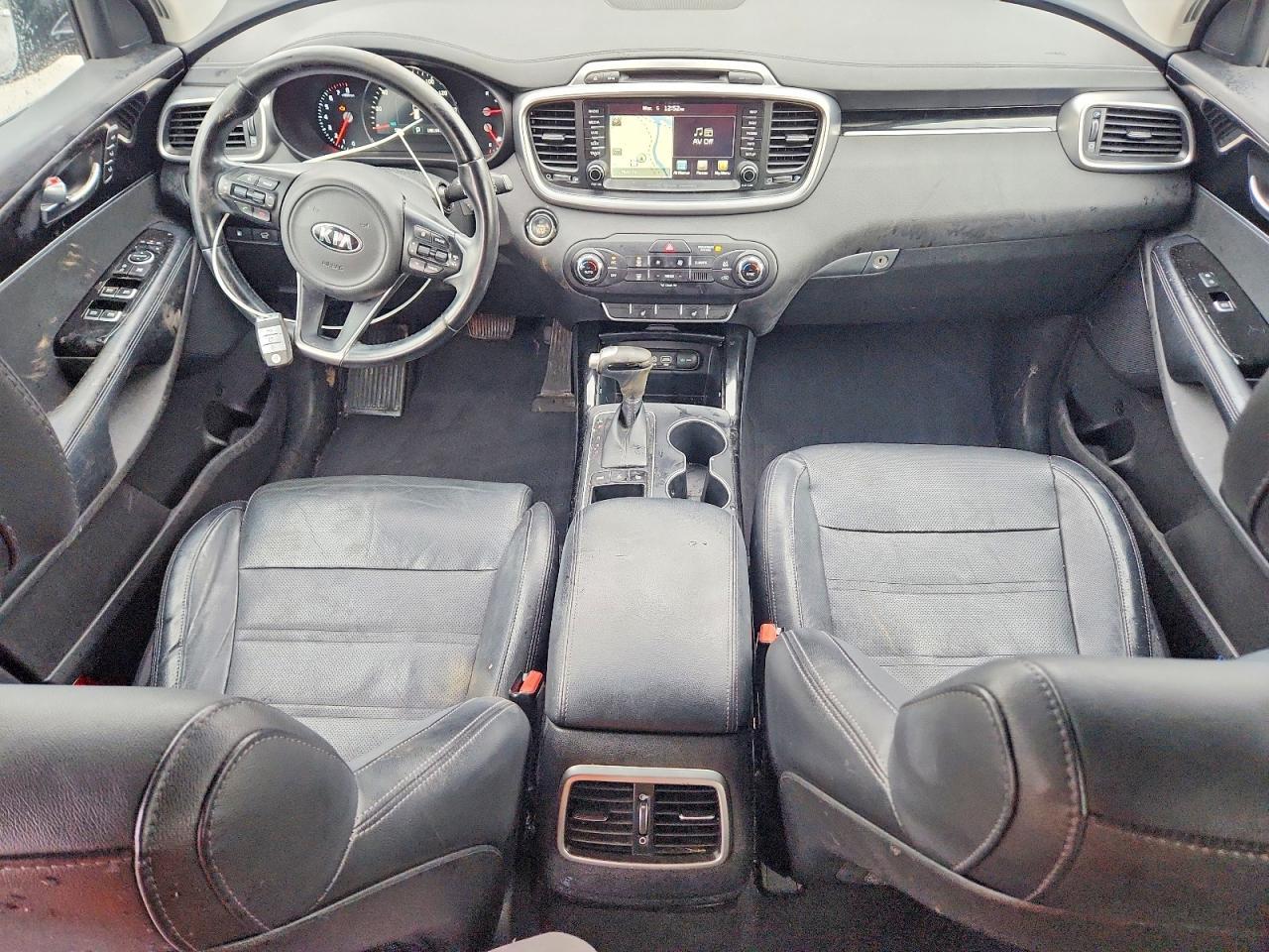 2017 KIA SORENTO
