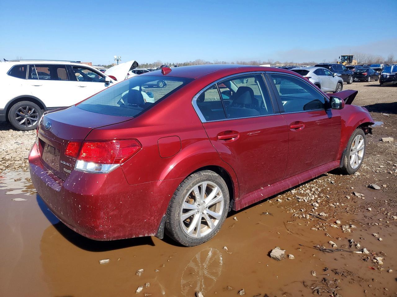2014 SUBARU Legacy