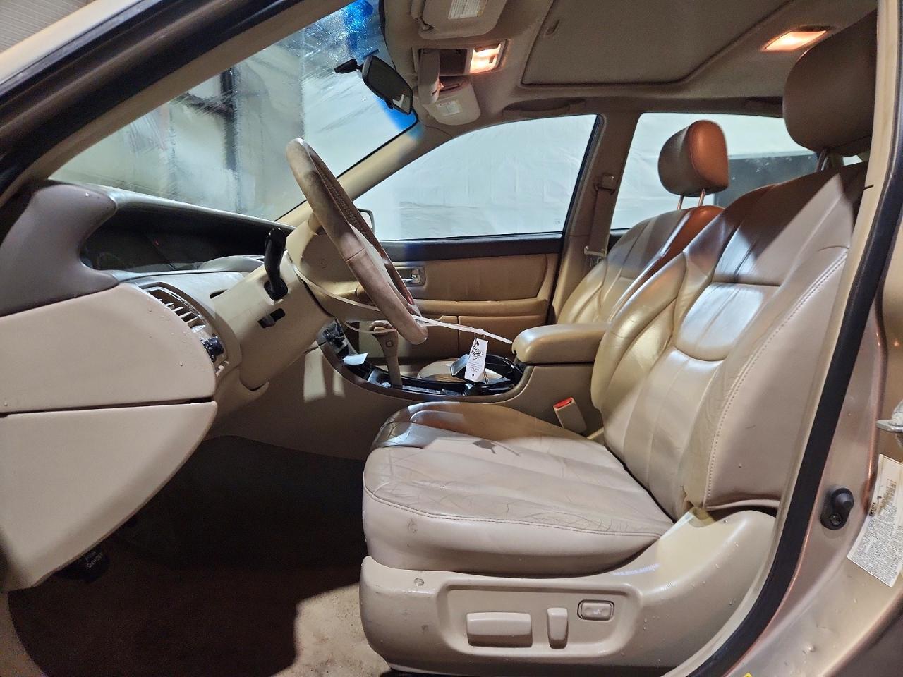 2000 TOYOTA Avalon