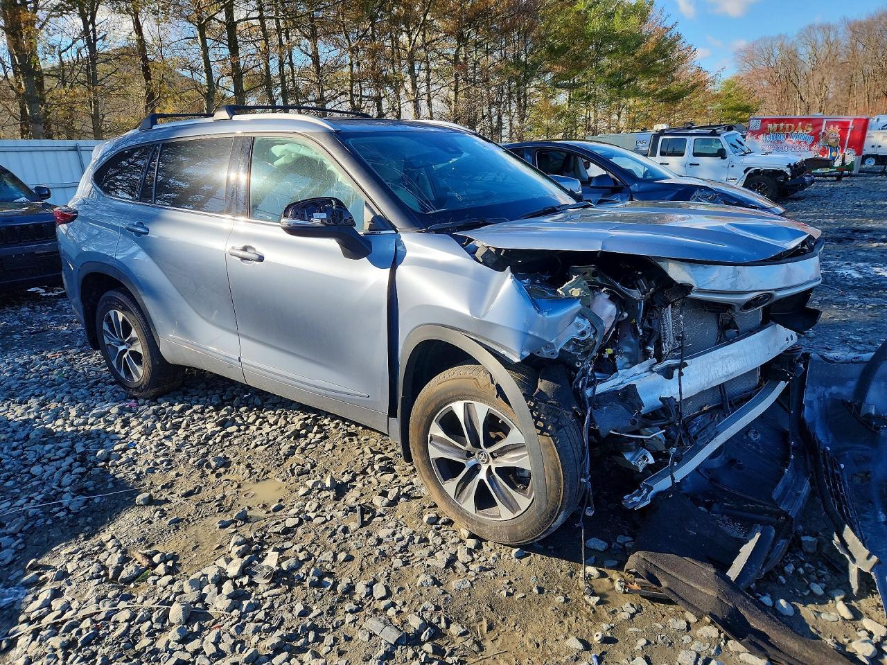2022 TOYOTA HIGHLANDER