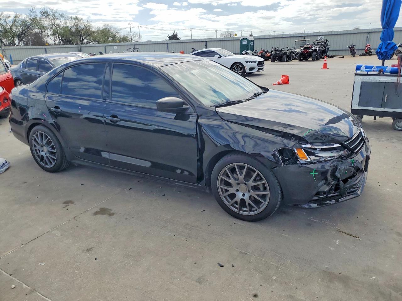 2016 VOLKSWAGEN JETTA
