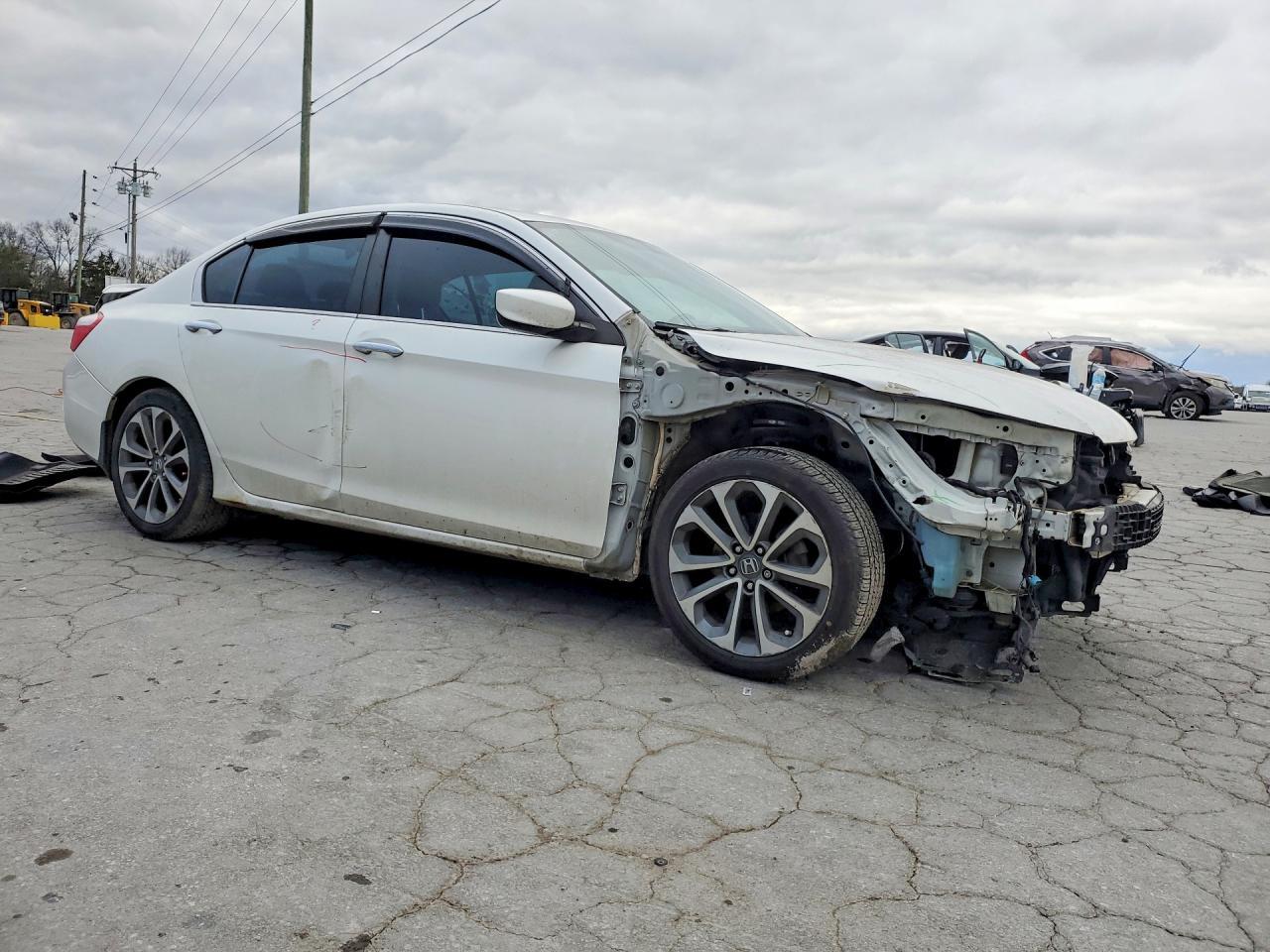 2015 HONDA ACCORD