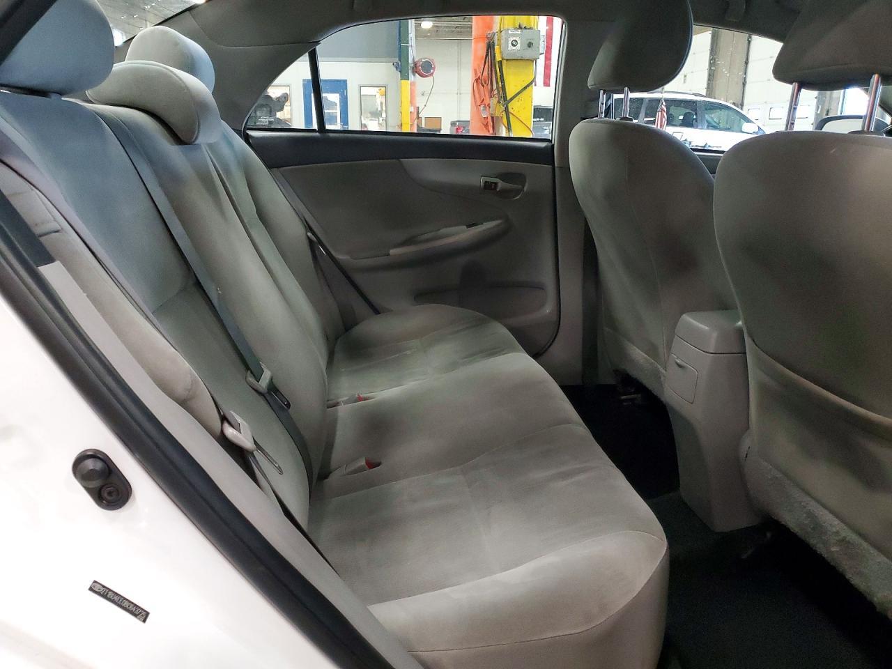 2011 TOYOTA COROLLA