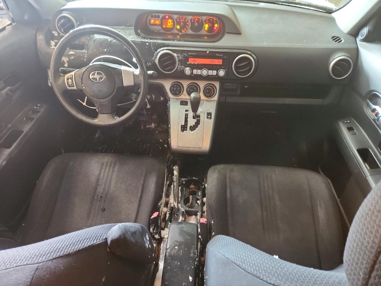 2009 SCION xB