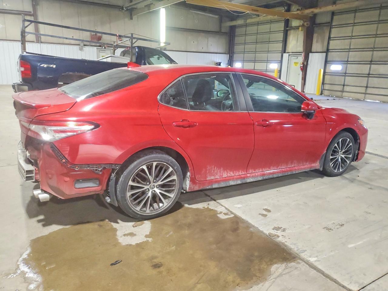 2020 TOYOTA CAMRY
