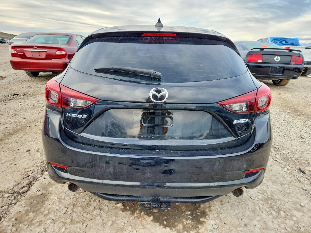 2018 MAZDA 3