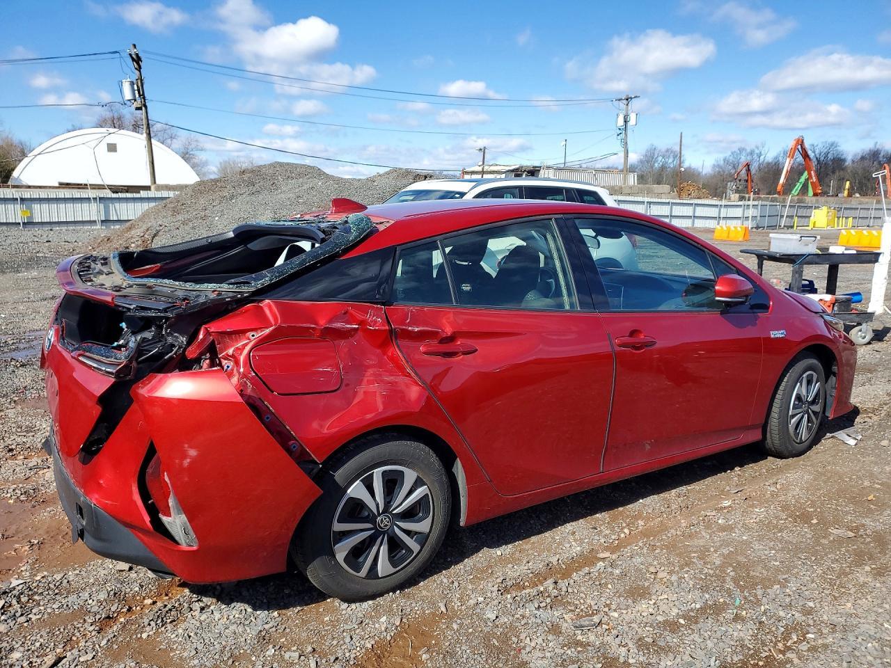 2018 TOYOTA Prius Prime