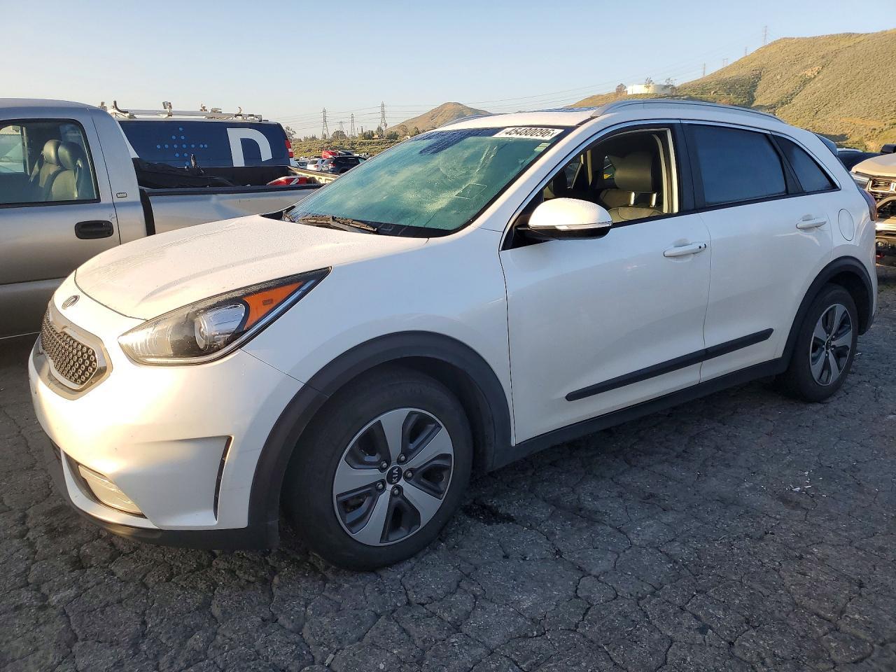 2017 KIA Niro