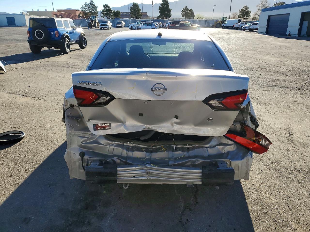 2024 NISSAN VERSA