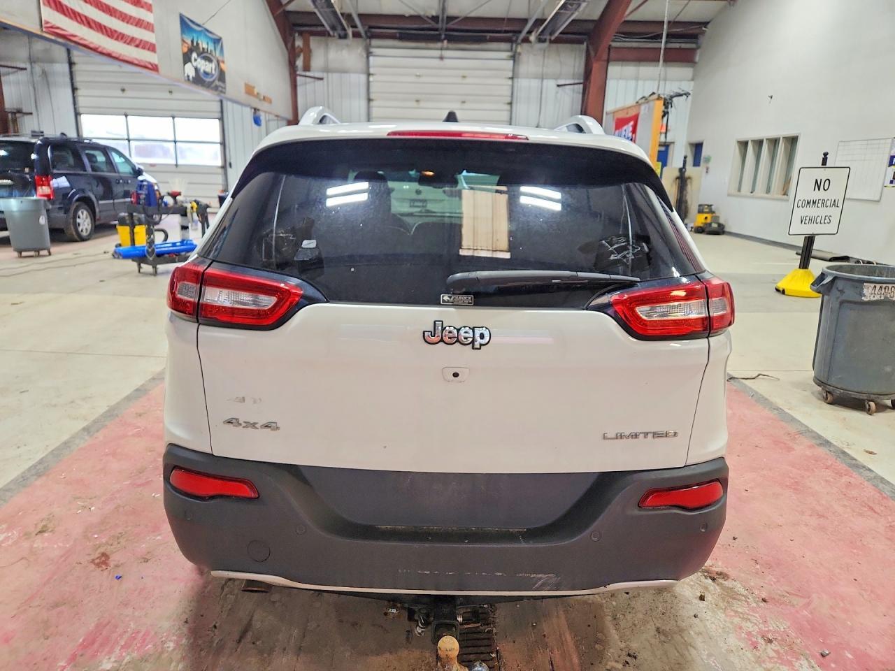 2016 JEEP CHEROKEE