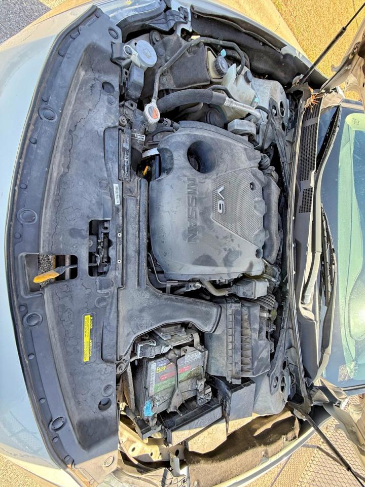 2016 NISSAN Maxima