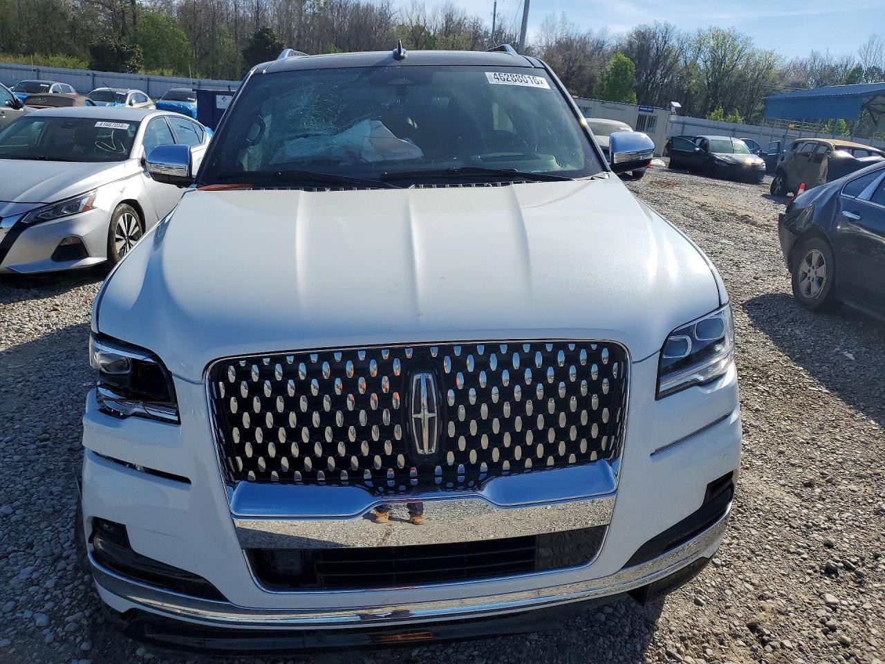 2024 LINCOLN Navigator