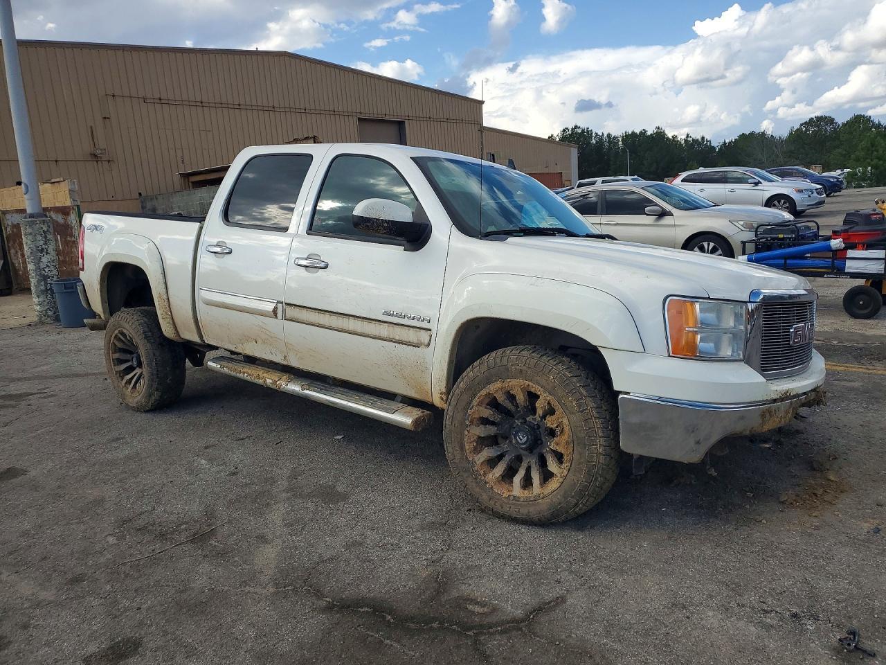 2011 GMC Sierra