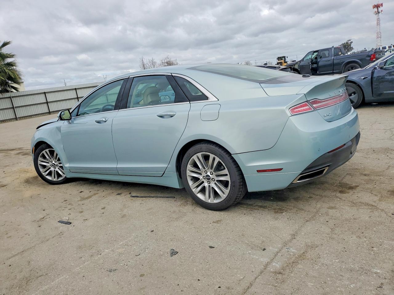 2013 LINCOLN MKZ