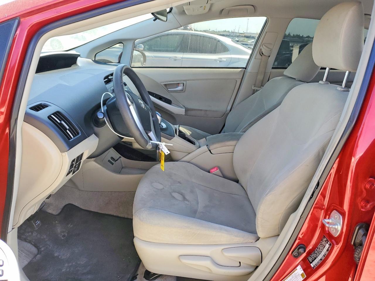 2011 TOYOTA PRIUS