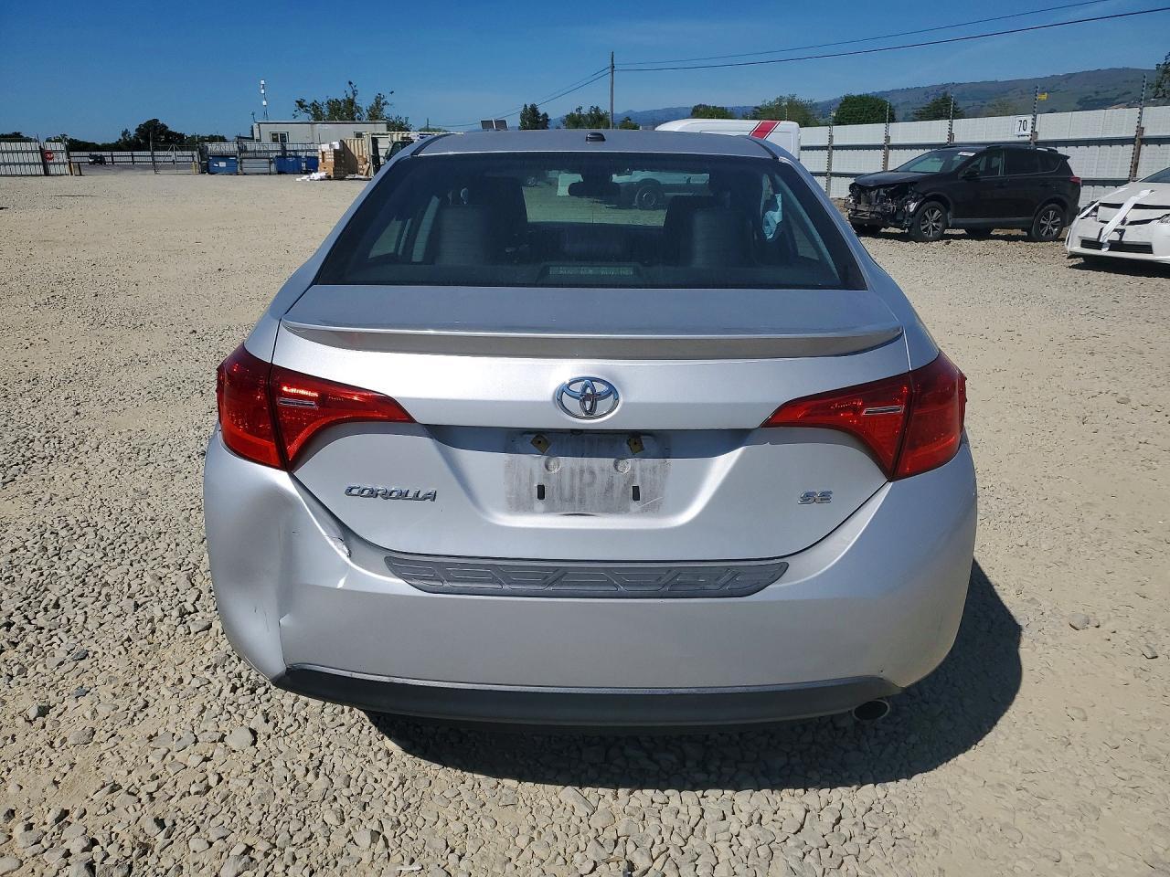 2017 TOYOTA COROLLA