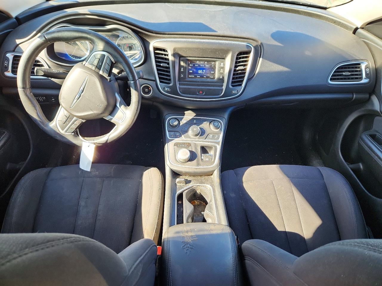 2015 CHRYSLER 200