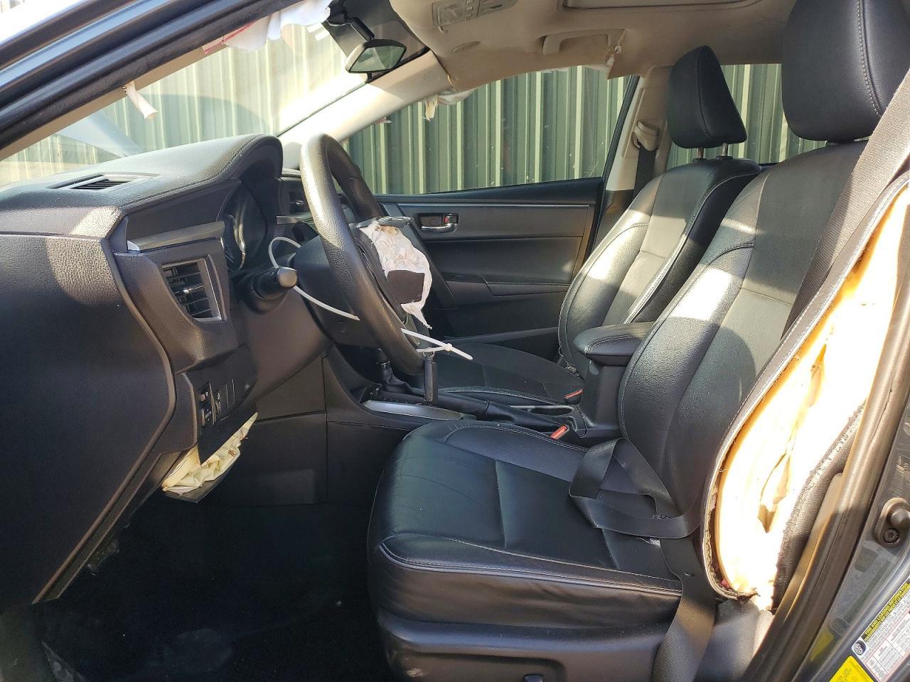 2015 TOYOTA COROLLA