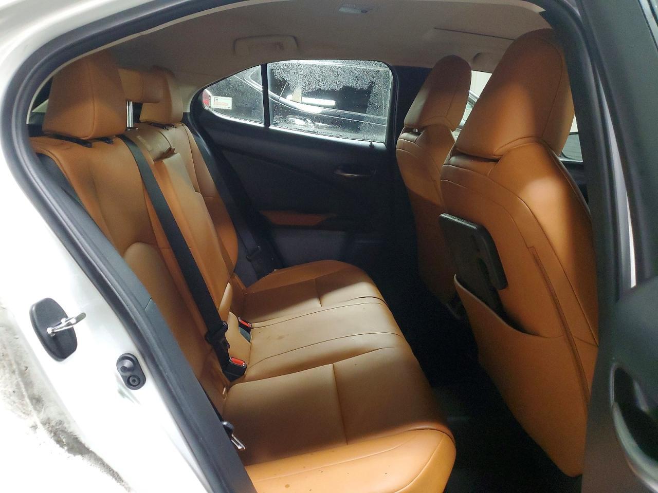 2021 LEXUS UX 250H
