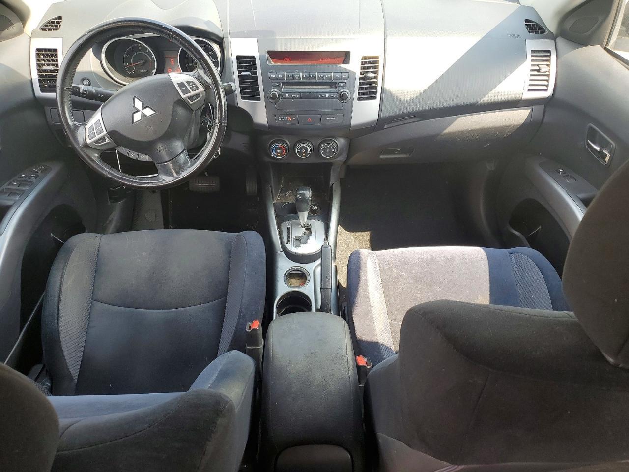 2012 MITSUBISHI outlander