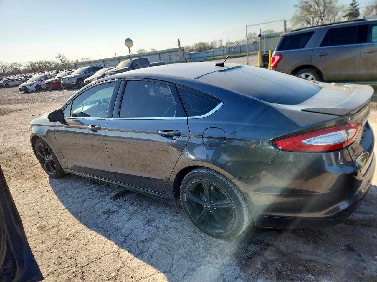 2016 FORD FUSION