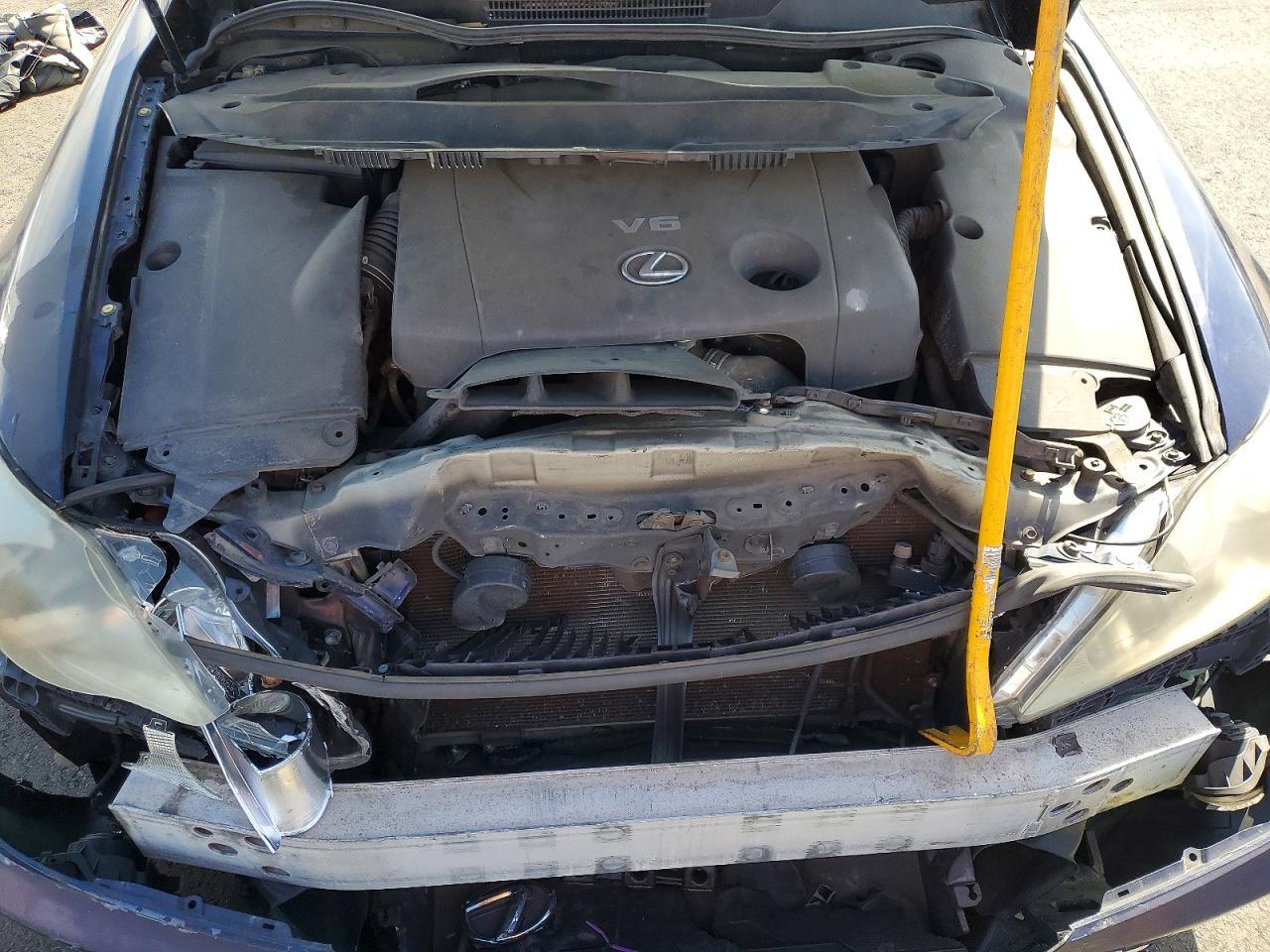 2013 LEXUS IS 250