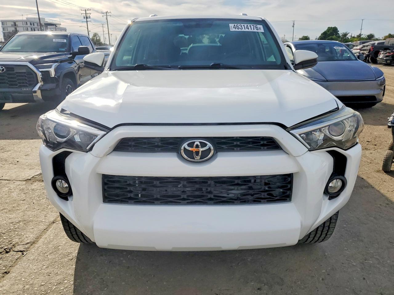 2018 TOYOTA 4Runner