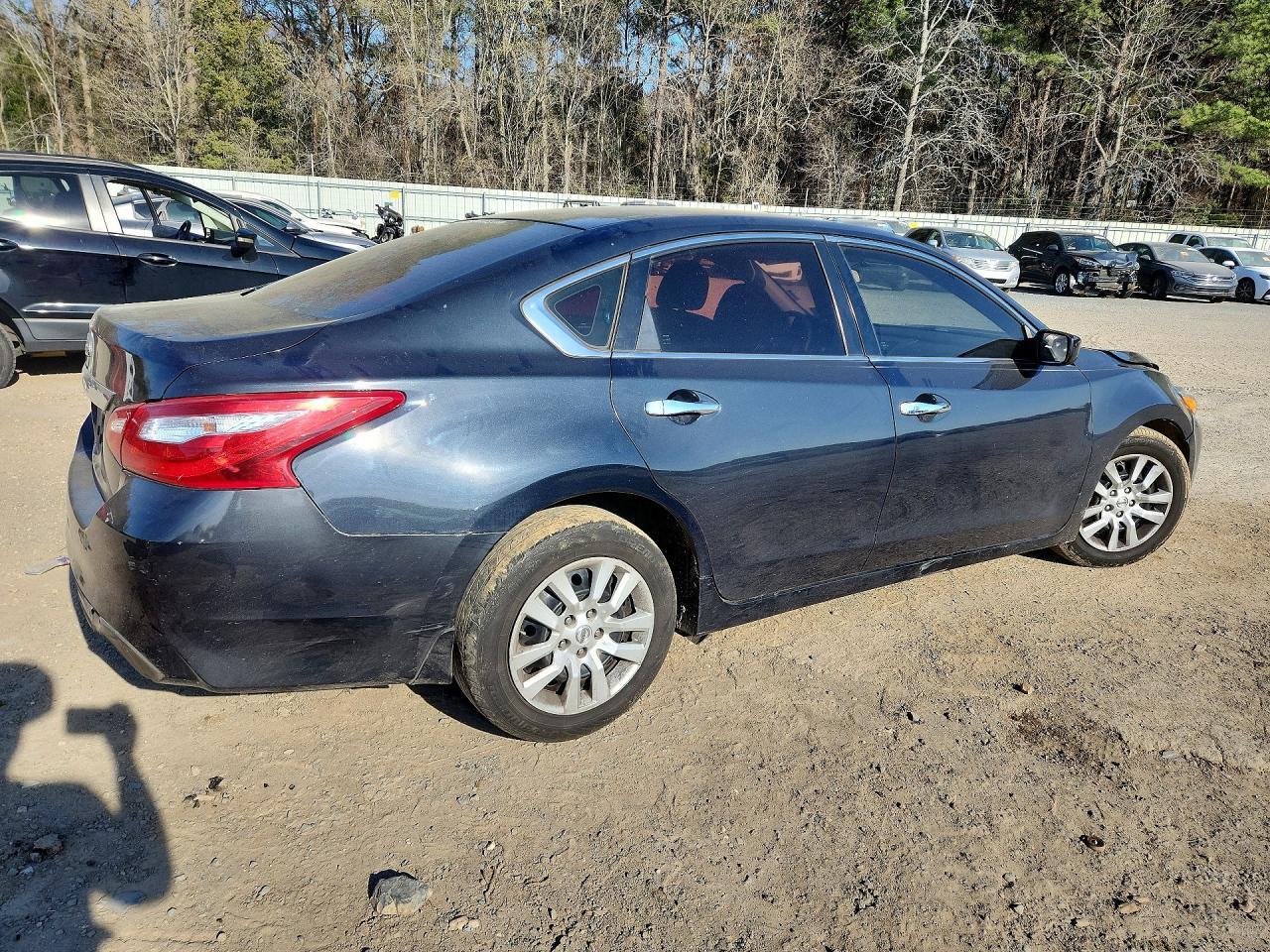 2017 NISSAN ALTIMA
