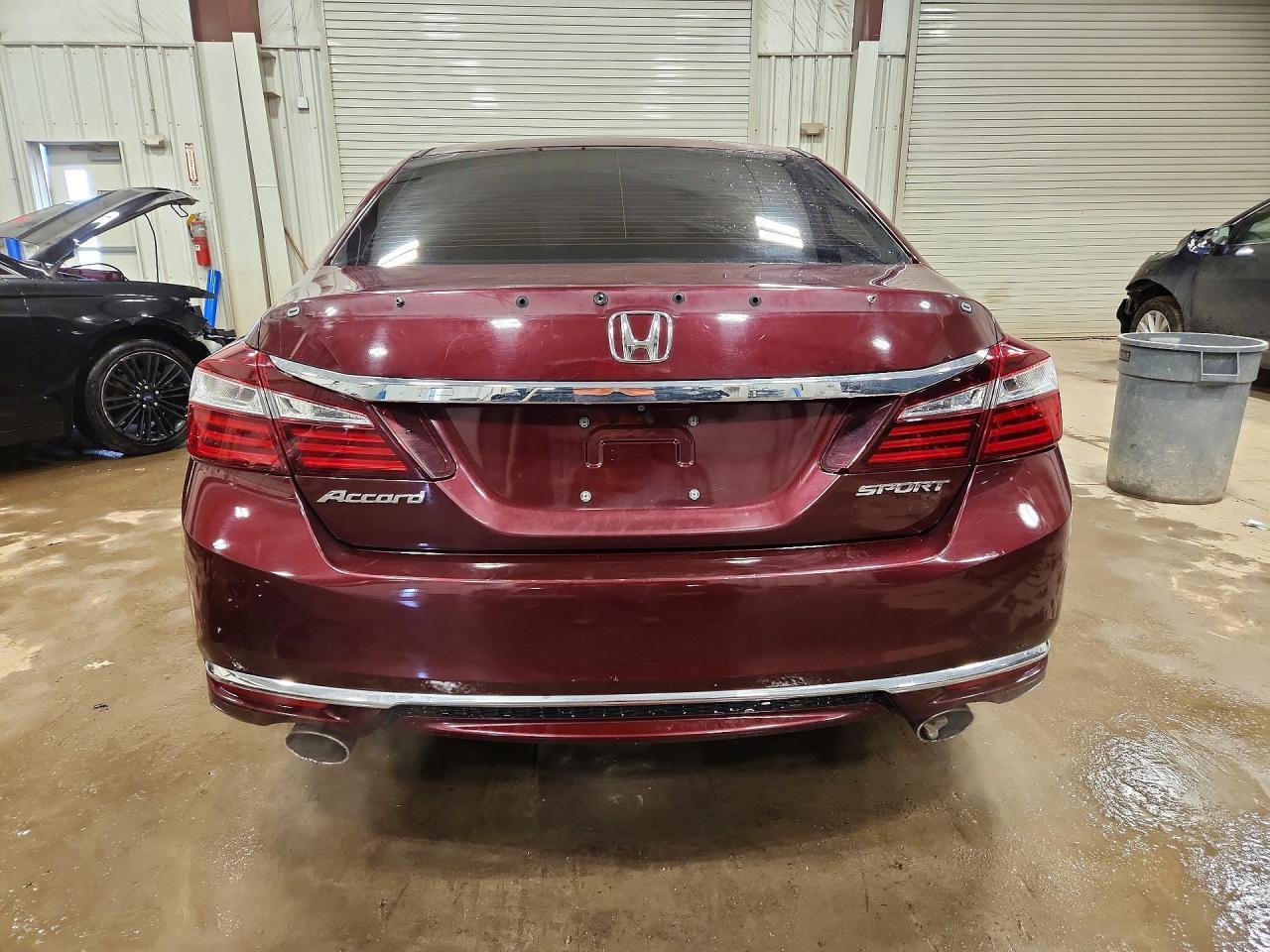 2017 HONDA ACCORD