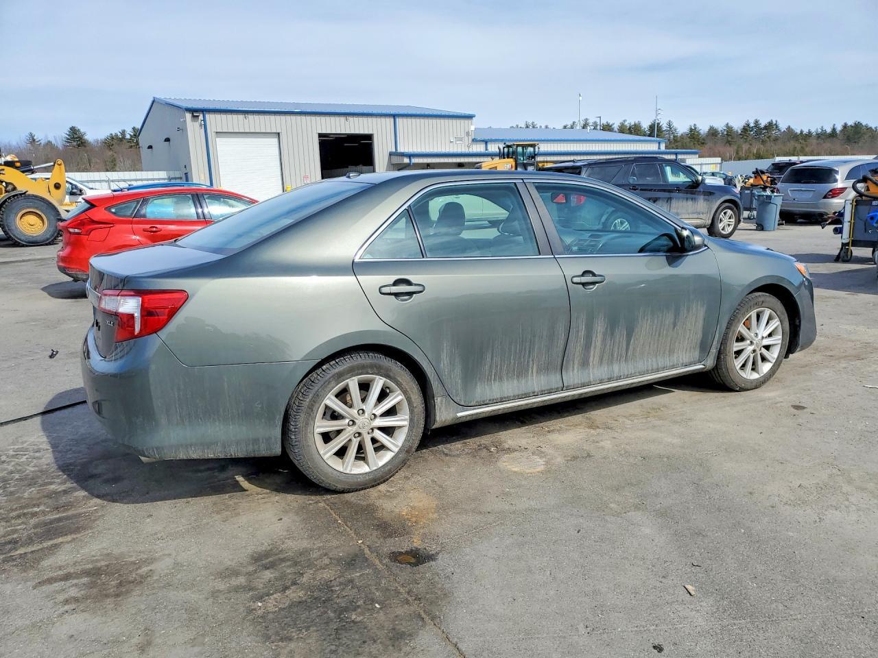 2012 TOYOTA CAMRY