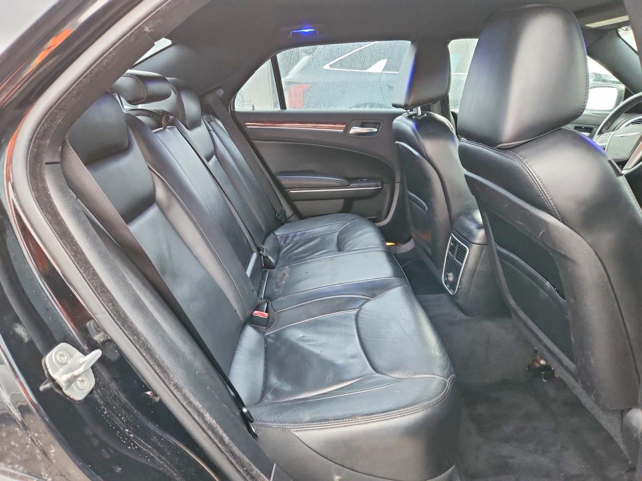 2014 CHRYSLER 300