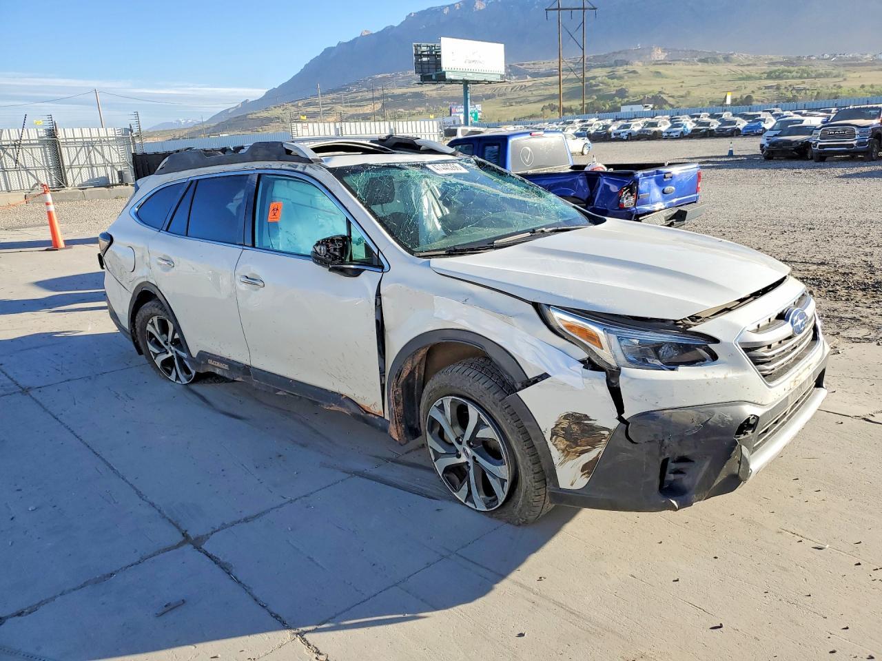 2020 SUBARU Outback