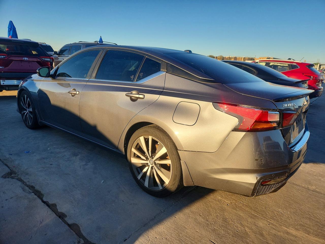 2022 NISSAN ALTIMA
