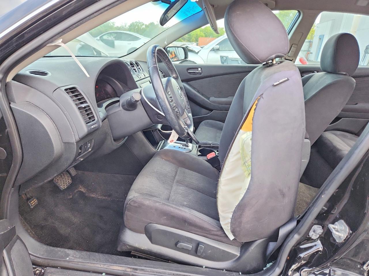 2012 NISSAN ALTIMA