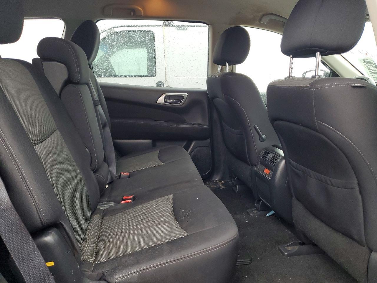 2017 NISSAN PATHFINDER