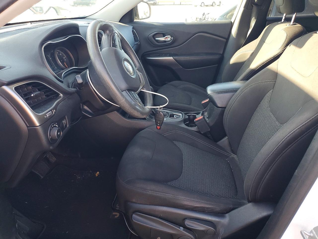 2019 JEEP CHEROKEE