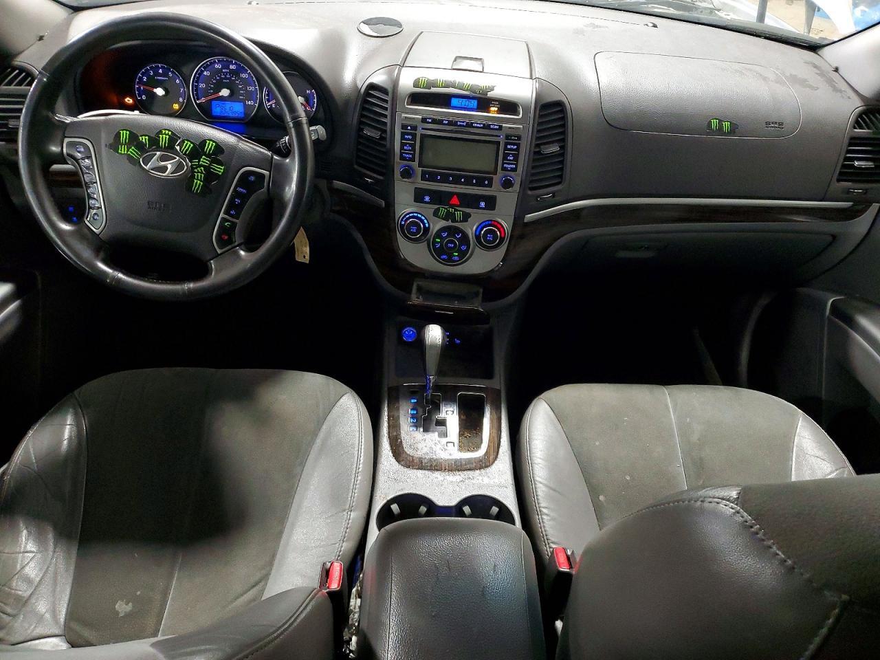 2011 HYUNDAI SANTA FE