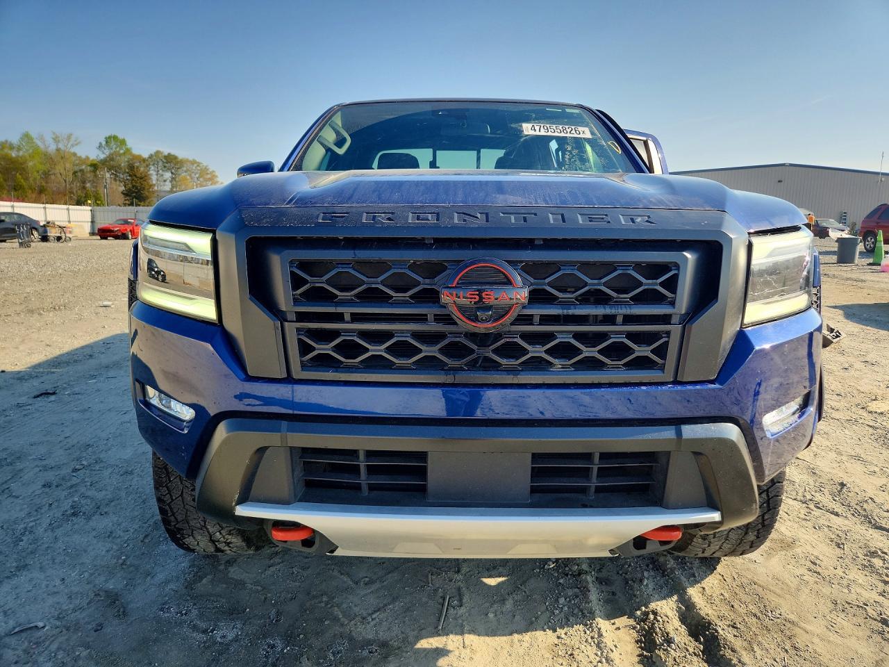 2023 NISSAN Frontier