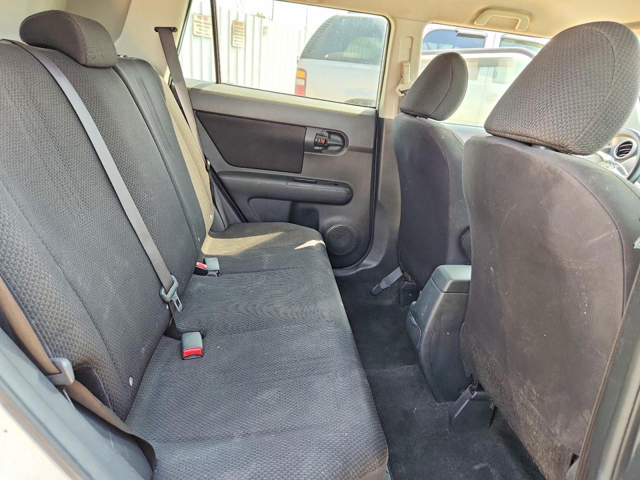 2009 SCION xB
