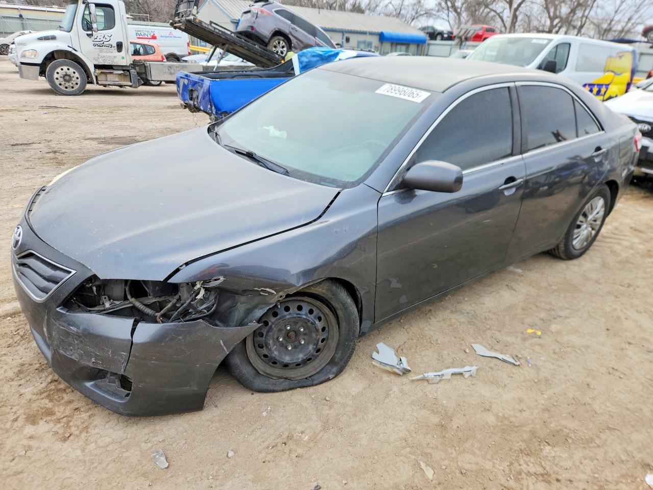2011 TOYOTA CAMRY