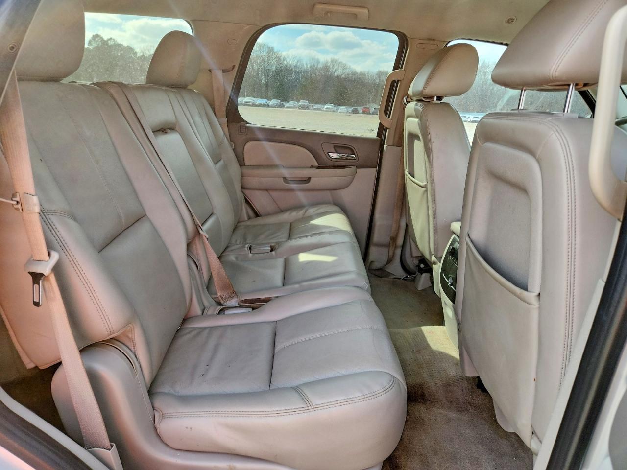 2011 CHEVROLET Tahoe