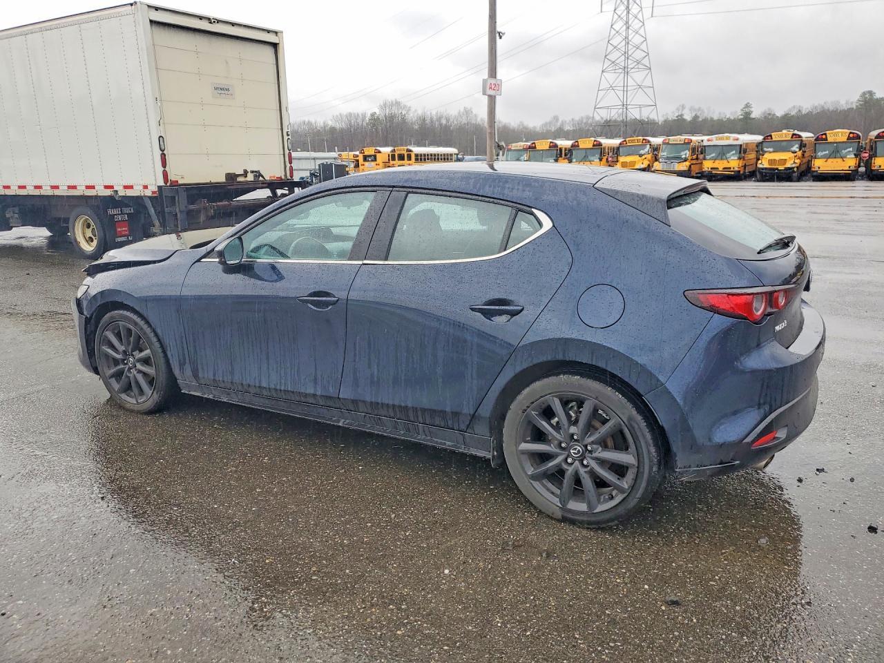 2025 MAZDA 3