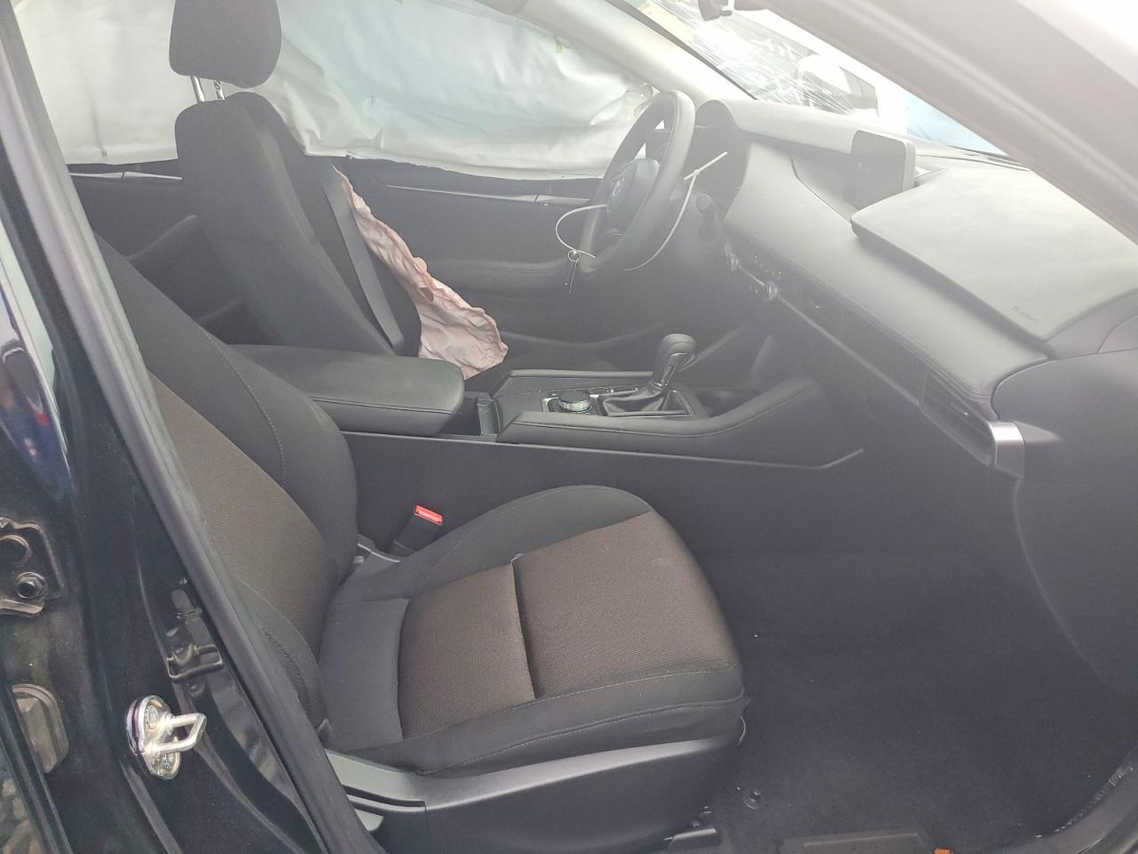 2020 MAZDA 3