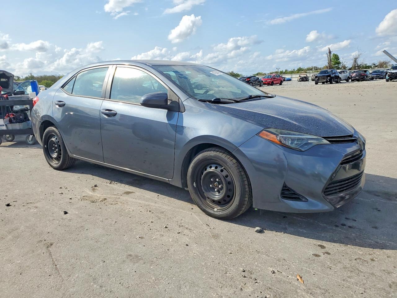2018 TOYOTA COROLLA