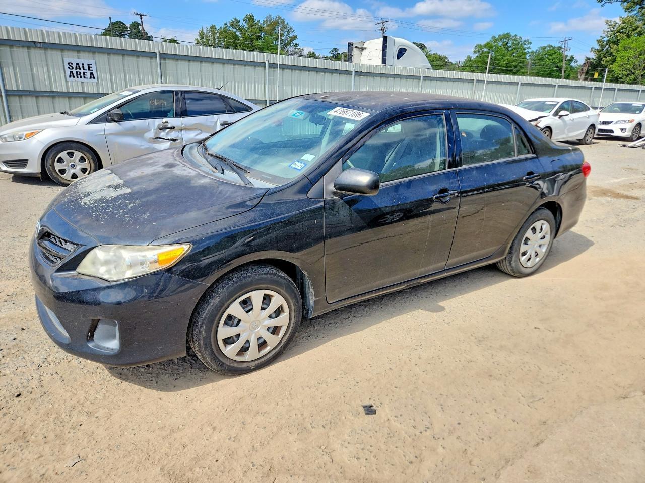 2011 TOYOTA COROLLA