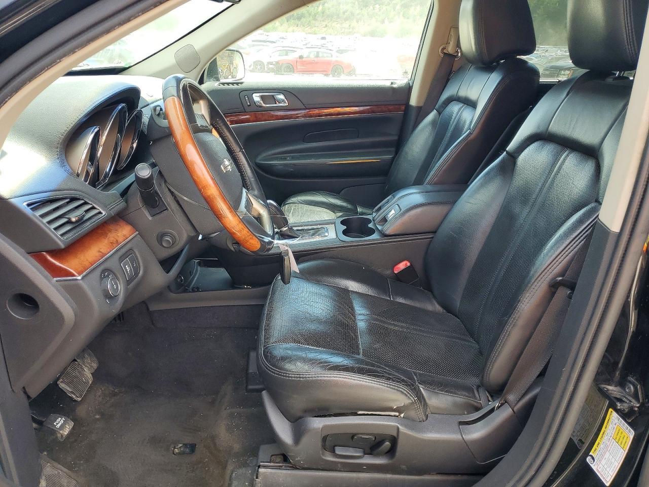2010 LINCOLN MKT