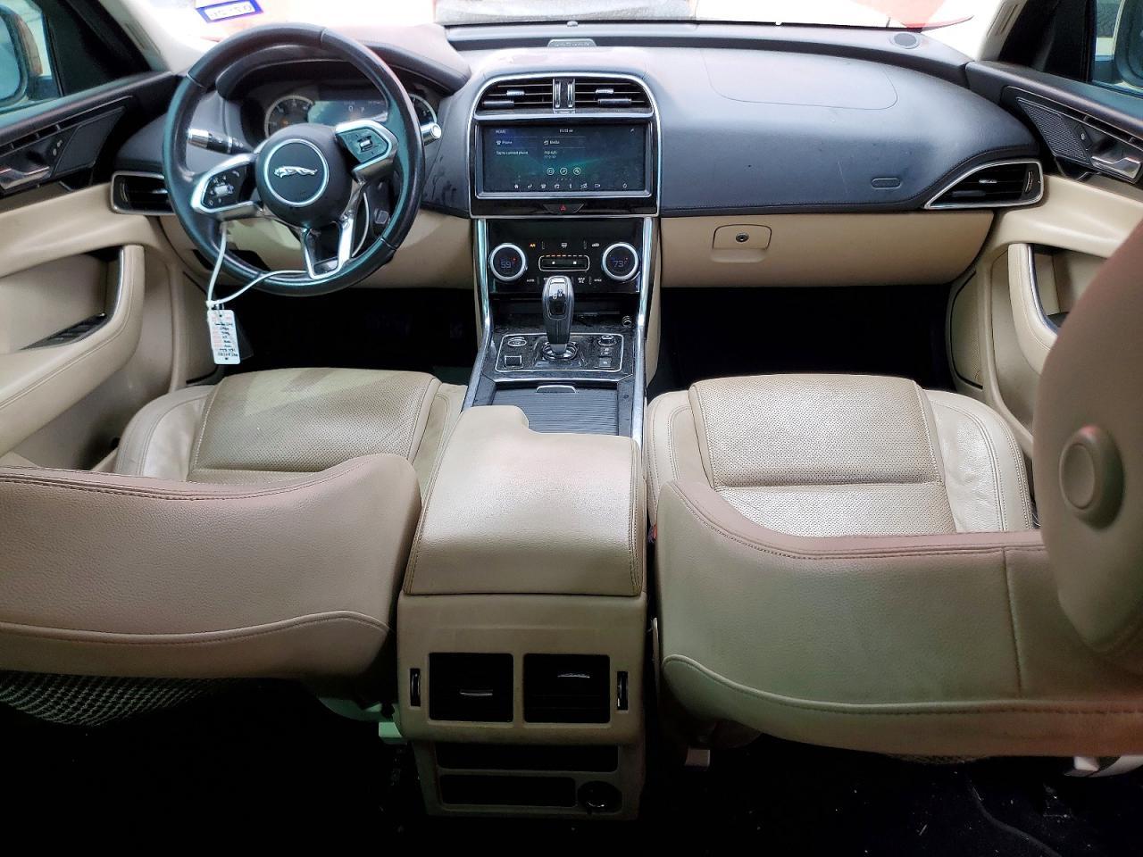 2020 JAGUAR XE