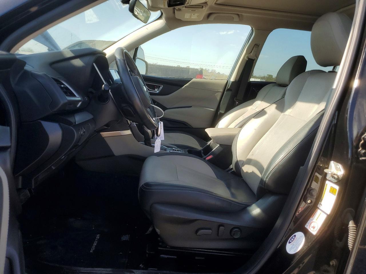 2020 SUBARU FORESTER