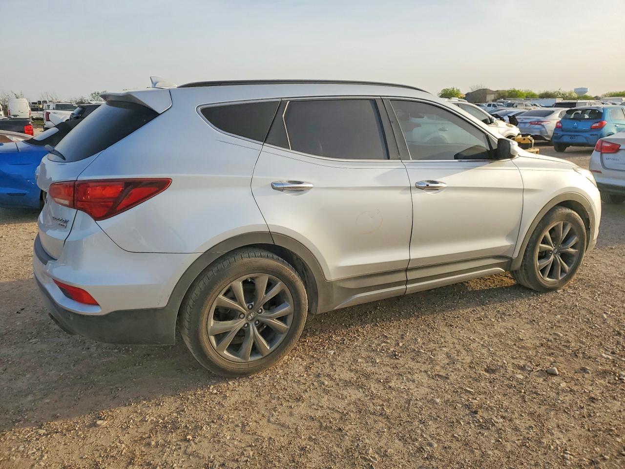 2017 HYUNDAI SANTA FE